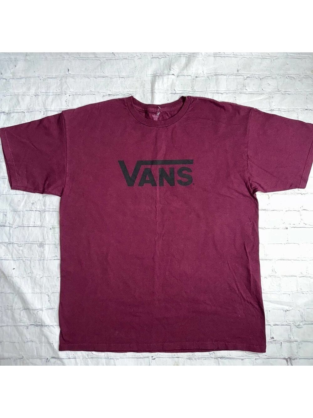 NWOT Unisex XLarge VANS Logo Maroon SS TShirt